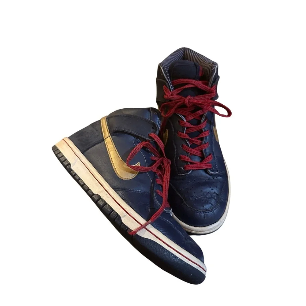 Nike‎ Dunk High Youth Sneakers Navy Gold Red Laces Size 5Y